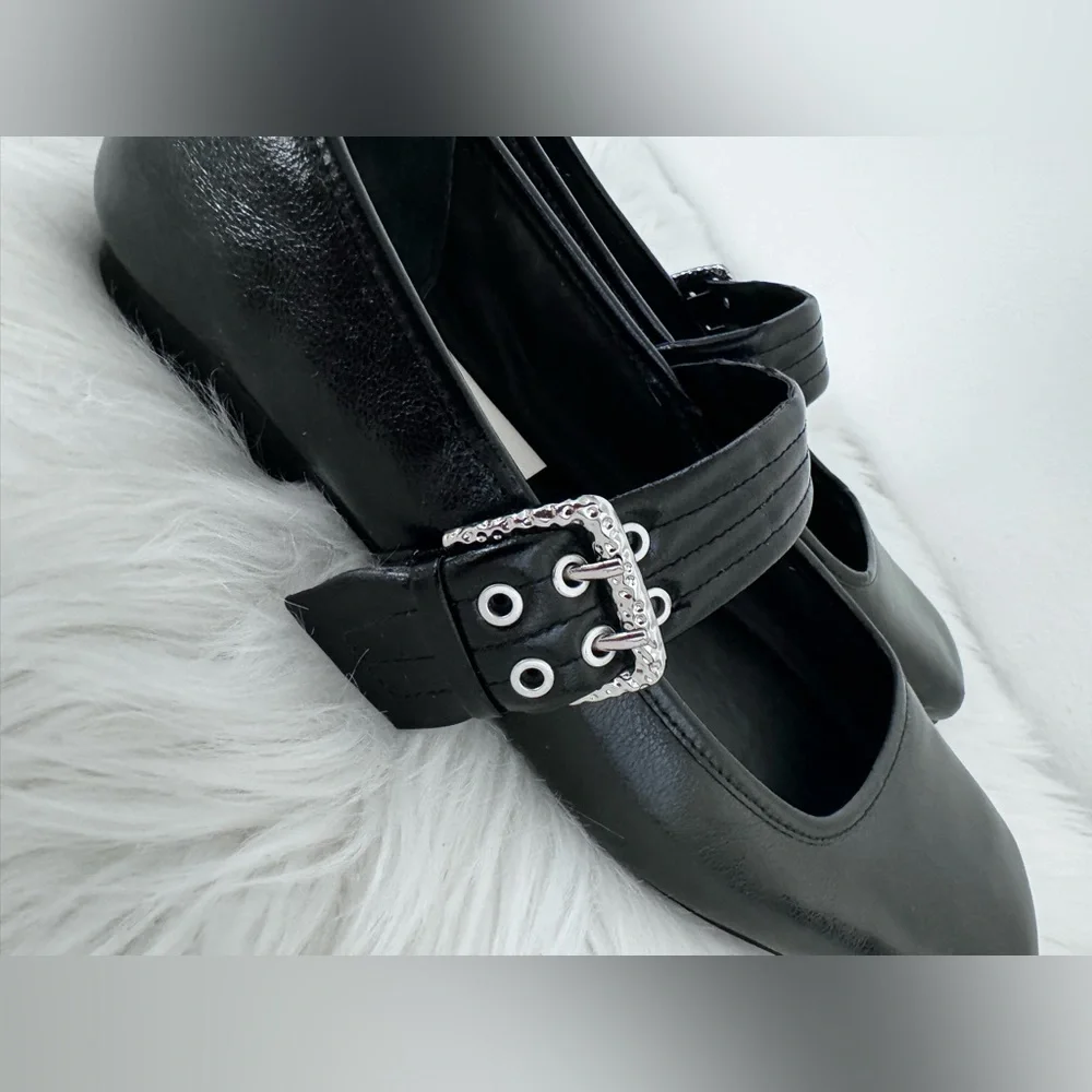 Dolce Vita Arora Ballet Mary Jane Patent Flats Sandals - Picture 15 of 15